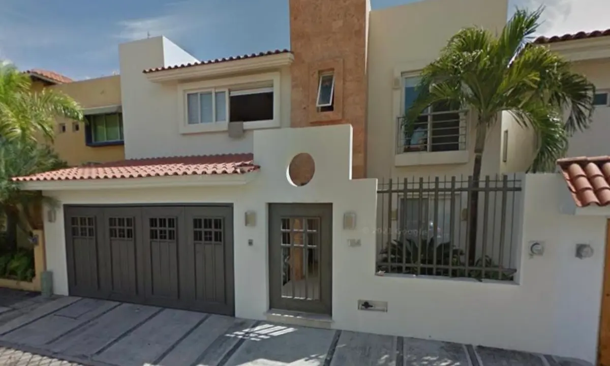 Casa en venta en Diaz Ordaz, Puerto Vallarta — foto 1 de 9