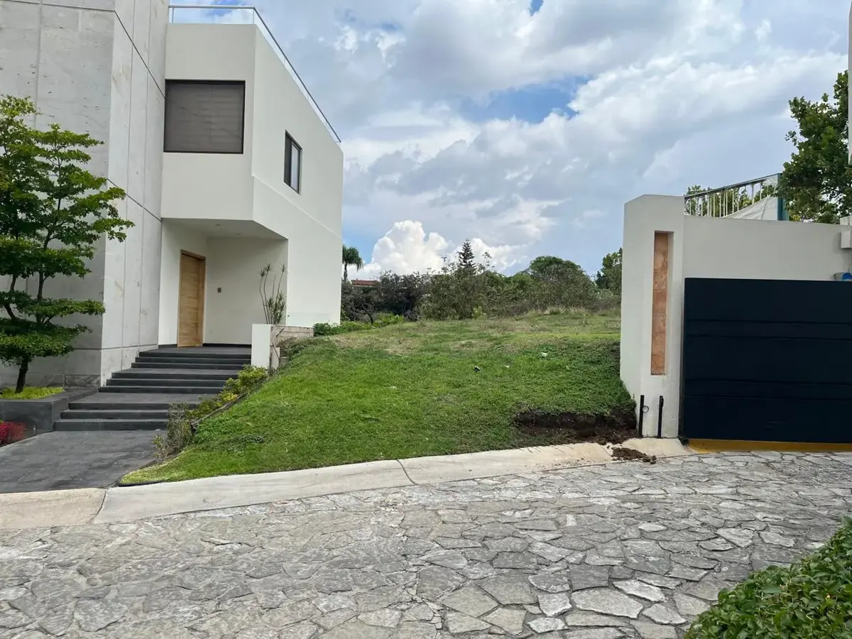 Terreno en venta en Virreyes Residencial, Zapopan — foto 1 de 17