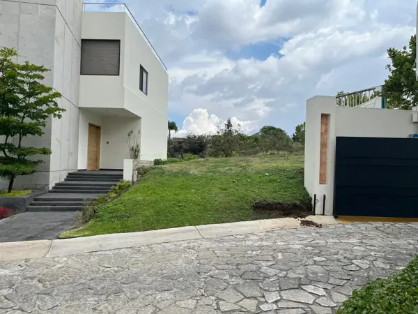 Terreno en venta en Virreyes Residencial, Zapopan, Jalisco