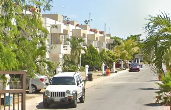 Casa en Las Palmas, Playa del Carmen, Quintana Roo — foto 1 de 7