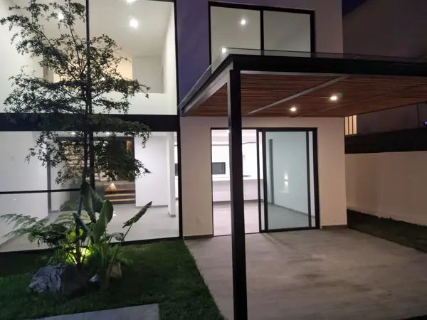 Casa en venta en Lomas de Cocoyoc, Atlatlahucan — foto 2 de 7