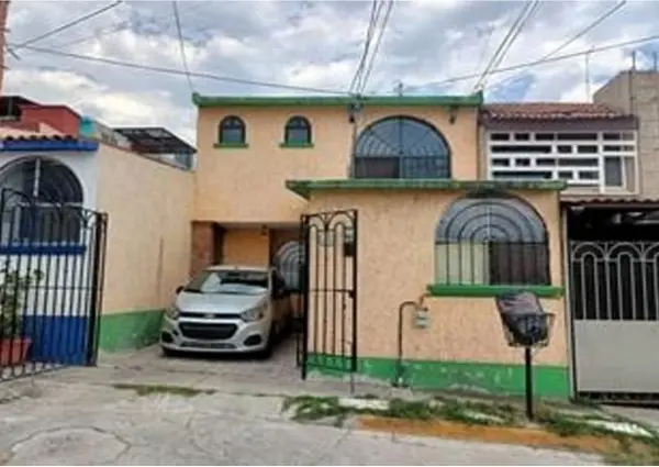 Casa en venta en San Jose de los Olvera, Corregidora — foto 2 de 35