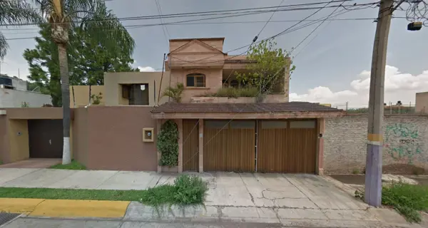 Casa en venta en Los Laureles, Zamora — foto 2 de 11