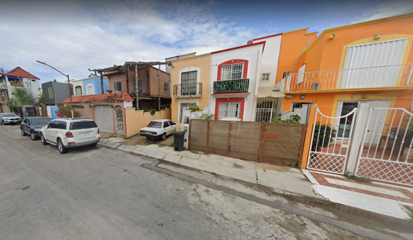 Casa en Mision del Carmen, Playa del Carmen, Quintana Roo — foto 1 de 7