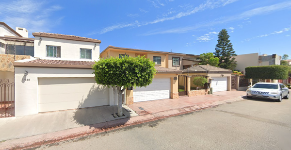 Casa en venta en Jardines de Chapultepec S-E, Tijuana — foto 3 de 12