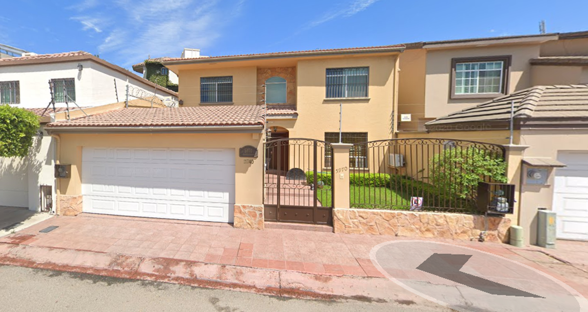 Casa en venta en Jardines de Chapultepec S-E, Tijuana — foto 1 de 12