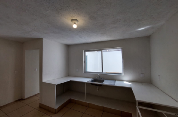Casa en venta en La Unión del Cuatro, Tlajomulco de Zúñiga — foto 2 de 14