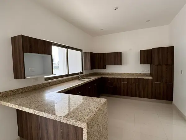 Casa en venta en Altozano la Nueva Laguna, Gómez Palacio — foto 3 de 30