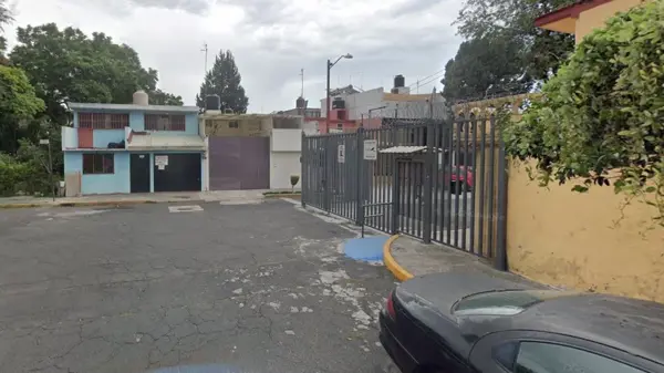 Casa en venta en Culhuacán CTM Sección V, Coyoacán — foto 2 de 7