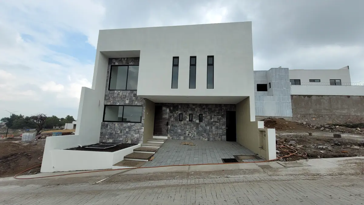 Casa en venta en El Condado, Corregidora — foto 1 de 30