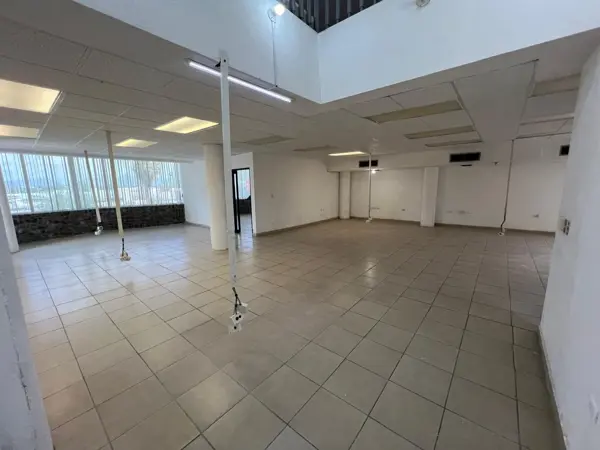 Edificio en renta en Torreon Centro, Torreón — foto 2 de 12