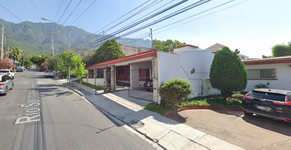 Casa en venta en Lomas de Valle Alto, Monterrey — foto 3 de 11