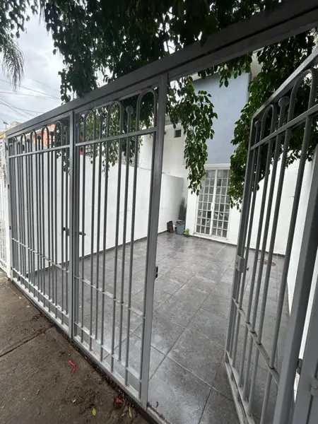 Casa en venta en Valle de San Isidro, Zapopan — foto 2 de 15