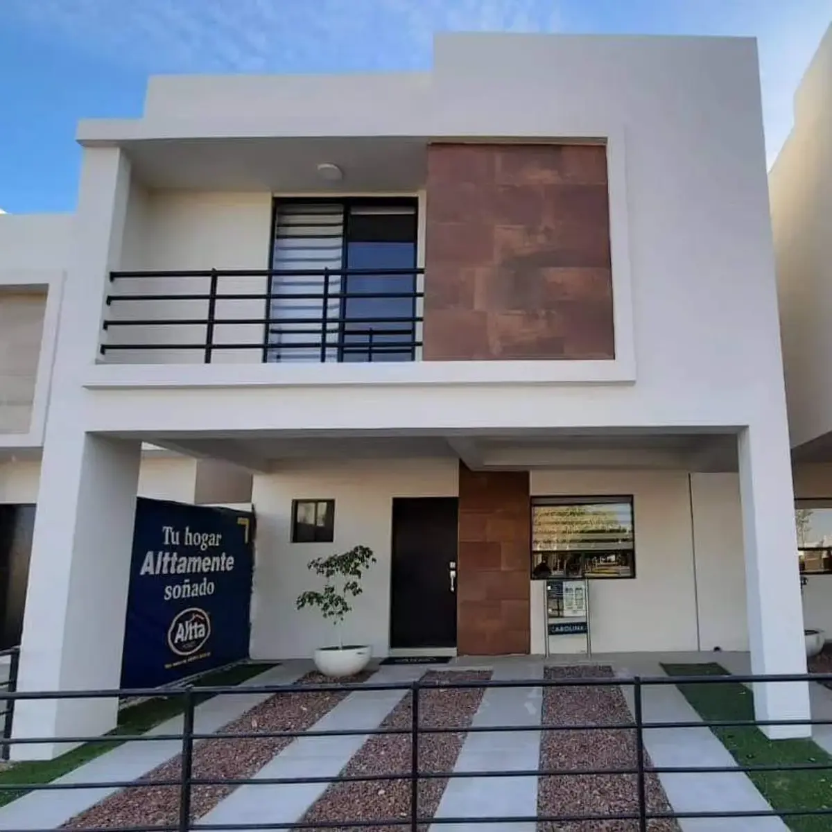 Casa en venta en Villas del Renacimiento, Torreón — foto 1 de 18