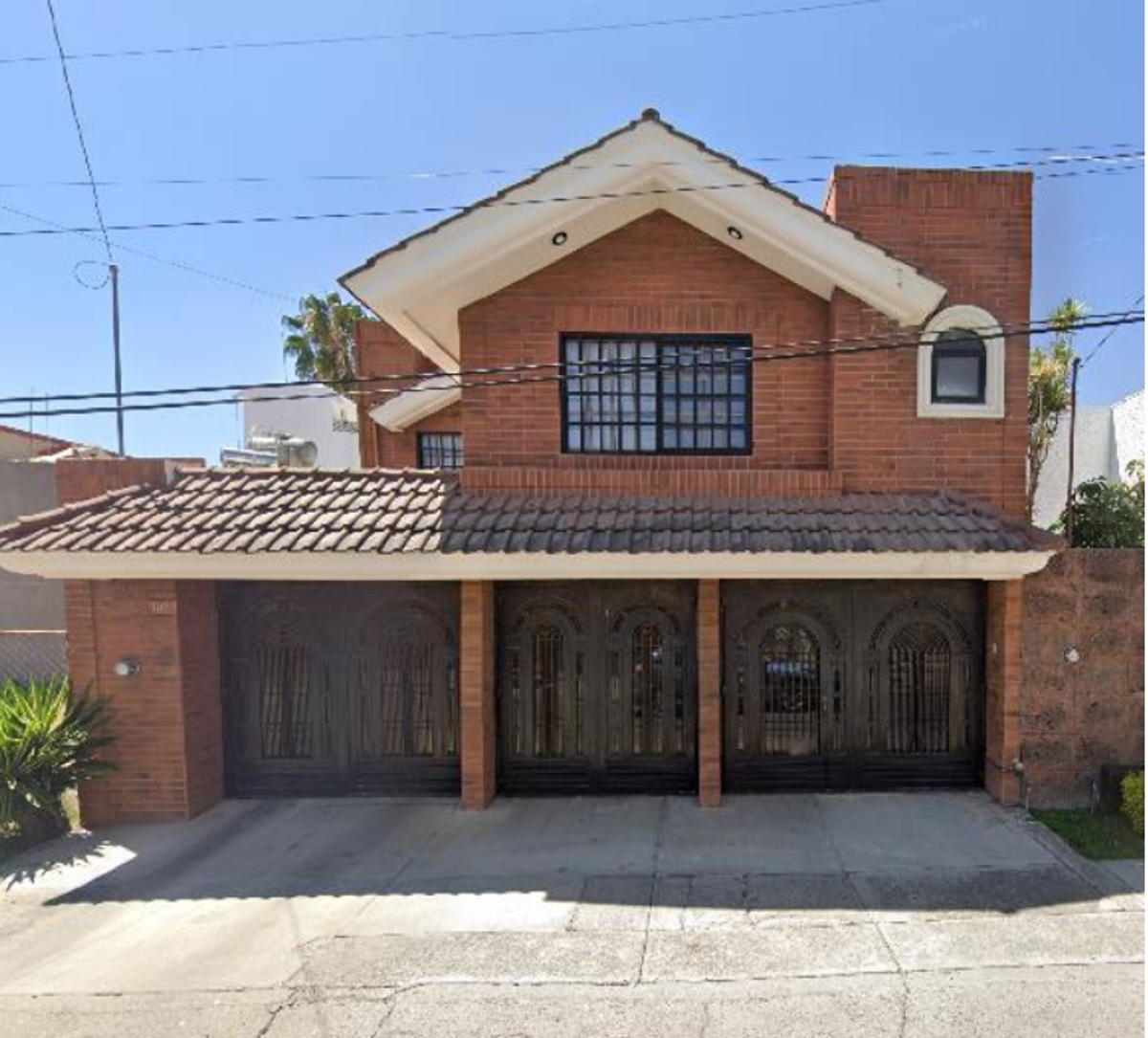 Casa en venta en Valle del Campestre, León — foto 1 de 11