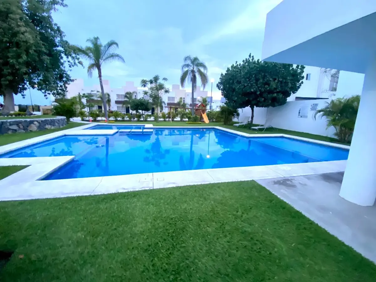 Casa en venta en Cocoyoc, Yautepec — foto 1 de 20