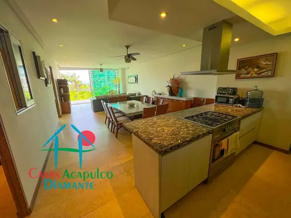 Departamento en venta en Playa Diamante, Acapulco de Juárez — foto 2 de 73