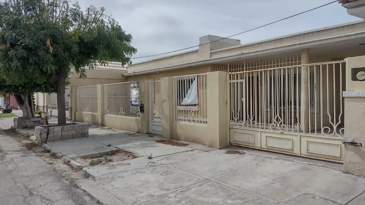 Casa en venta en Torreon Jardin, Torreón — foto 1 de 18