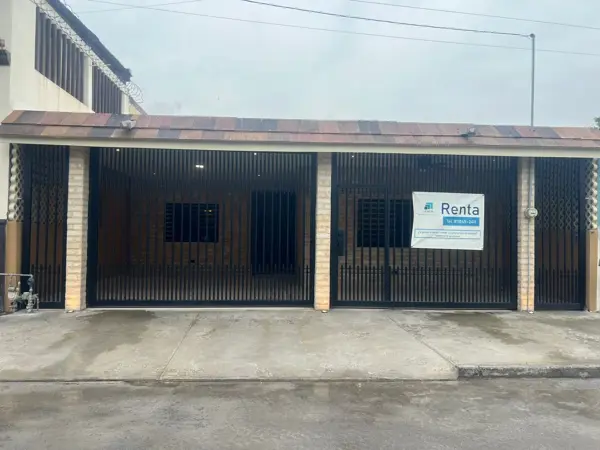 Casa en renta en Vidriera, Monterrey, Nuevo León