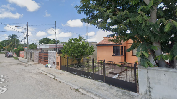 Casa en venta en Jardines de Mulchechen, Kanasín — foto 3 de 12
