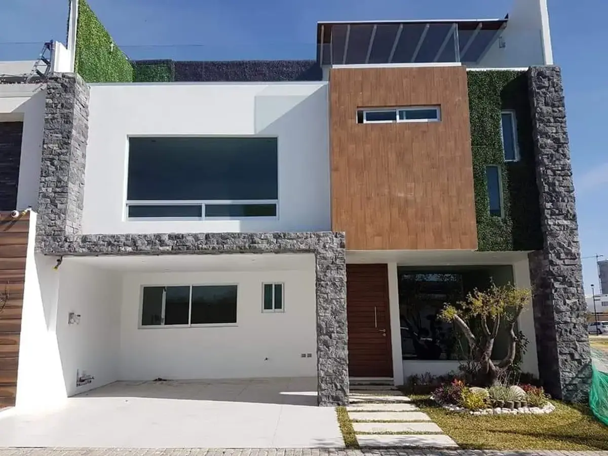 Casa en venta en Lomas de Angelópolis, San Andrés Cholula — foto 1 de 30