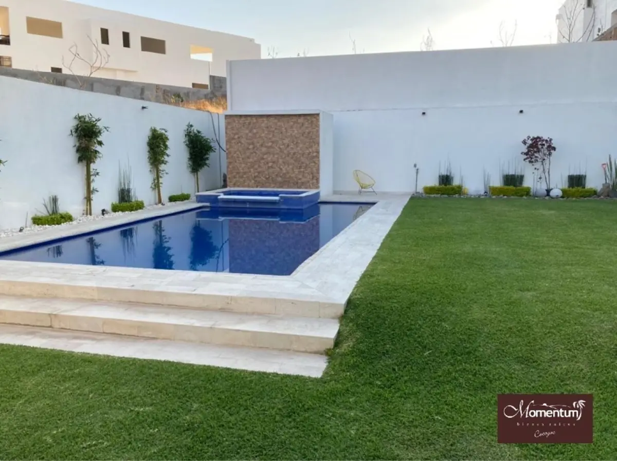 Casa en venta en Lomas de Cocoyoc, Atlatlahucan — foto 1 de 19