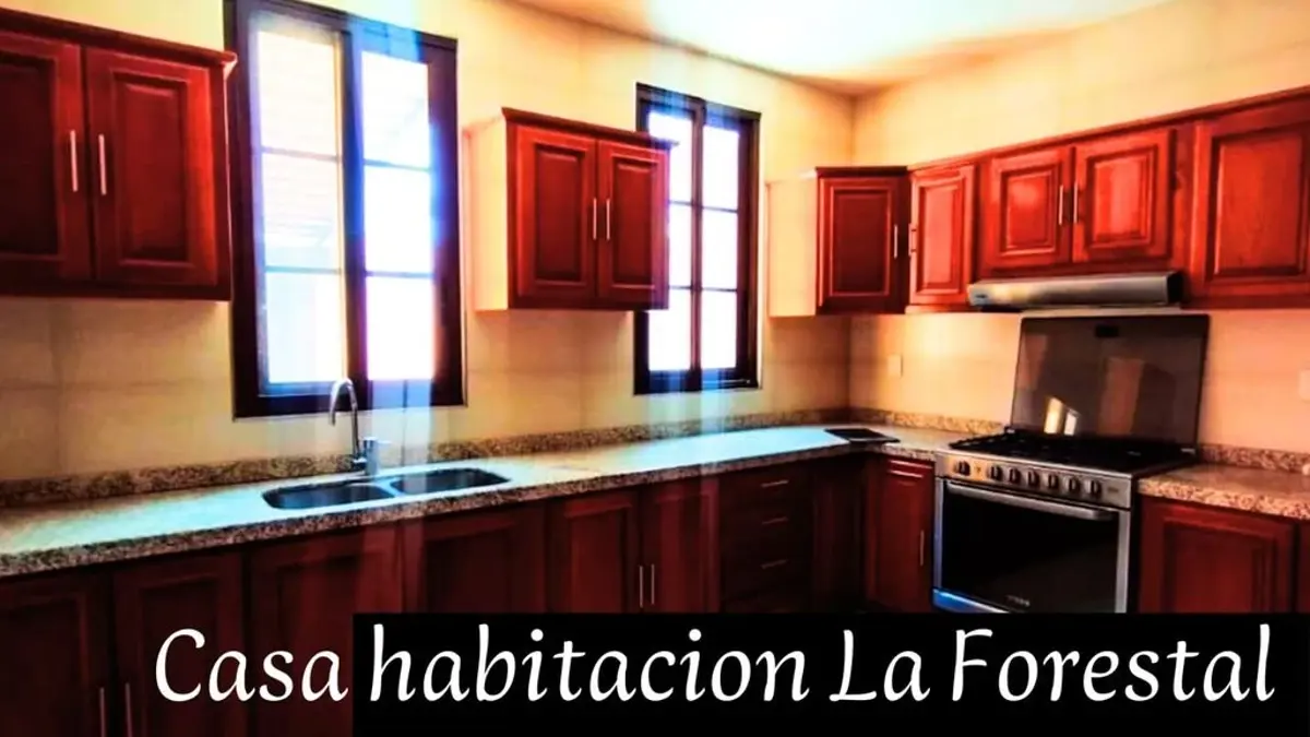 Casa en renta en La Forestal, Lagos de Moreno — foto 1 de 10
