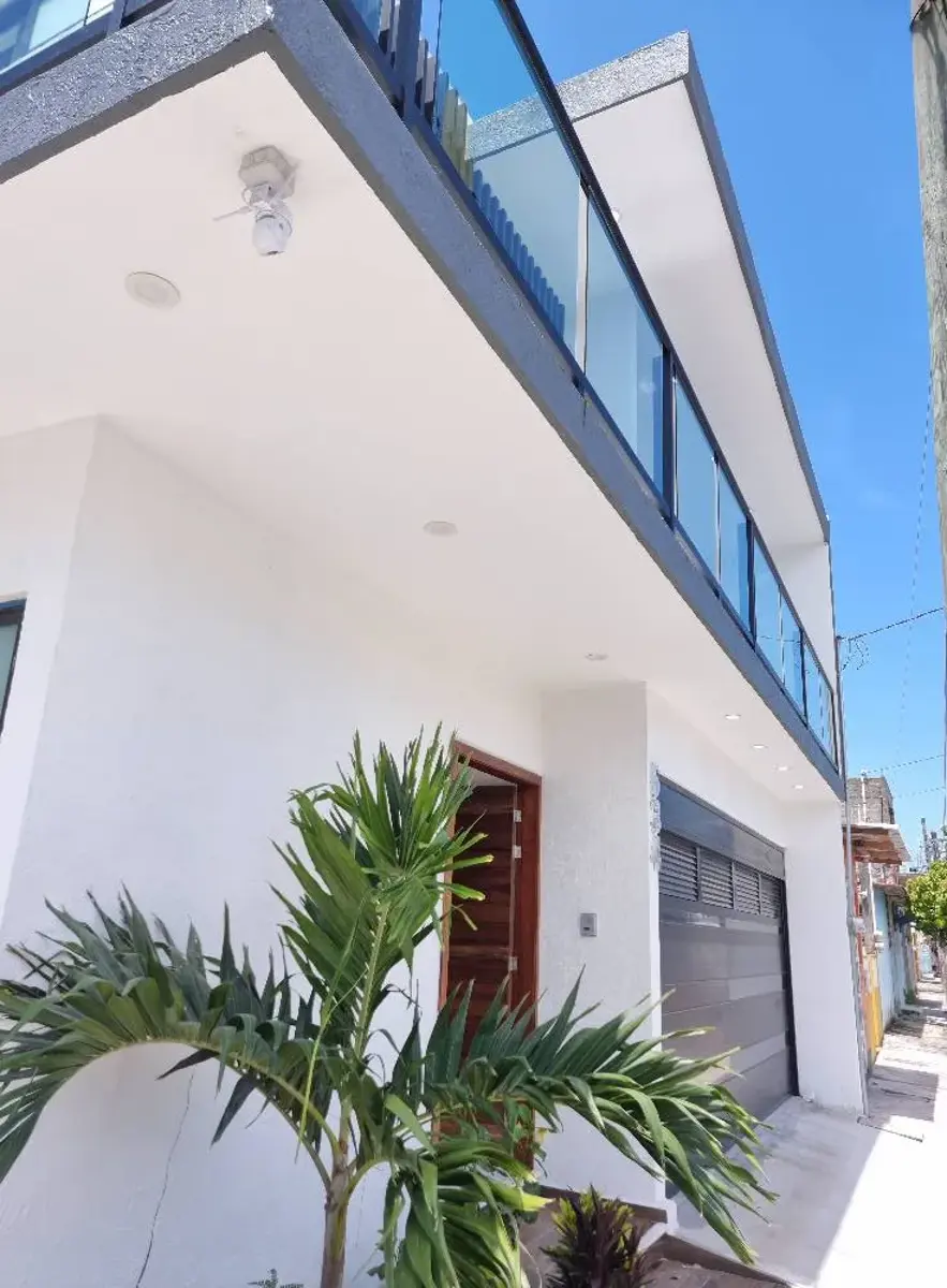 Casa en venta en Venustiano Carranza, Boca del Río — foto 1 de 11