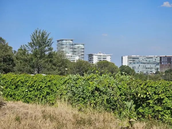 Terreno en venta en Lomas Del Valle, Zapopan — foto 2 de 8