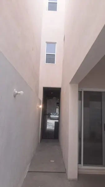 Casa en venta en Cumbres Elite Premier, García — foto 3 de 30