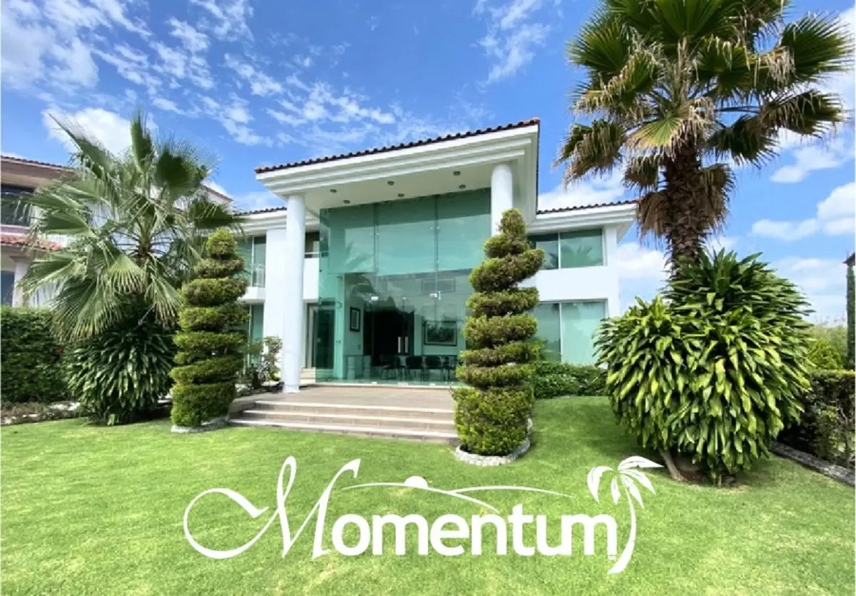 Casa en venta en Lomas de Cocoyoc, Atlatlahucan — foto 1 de 24