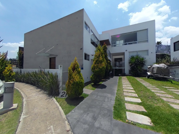 Casa en venta en Bosque Real, Huixquilucan — foto 2 de 14