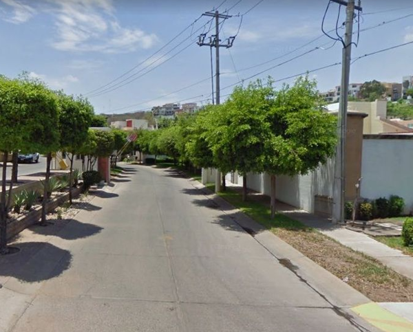 Casa en venta en Colinas de San Miguel, Culiacán — foto 3 de 5