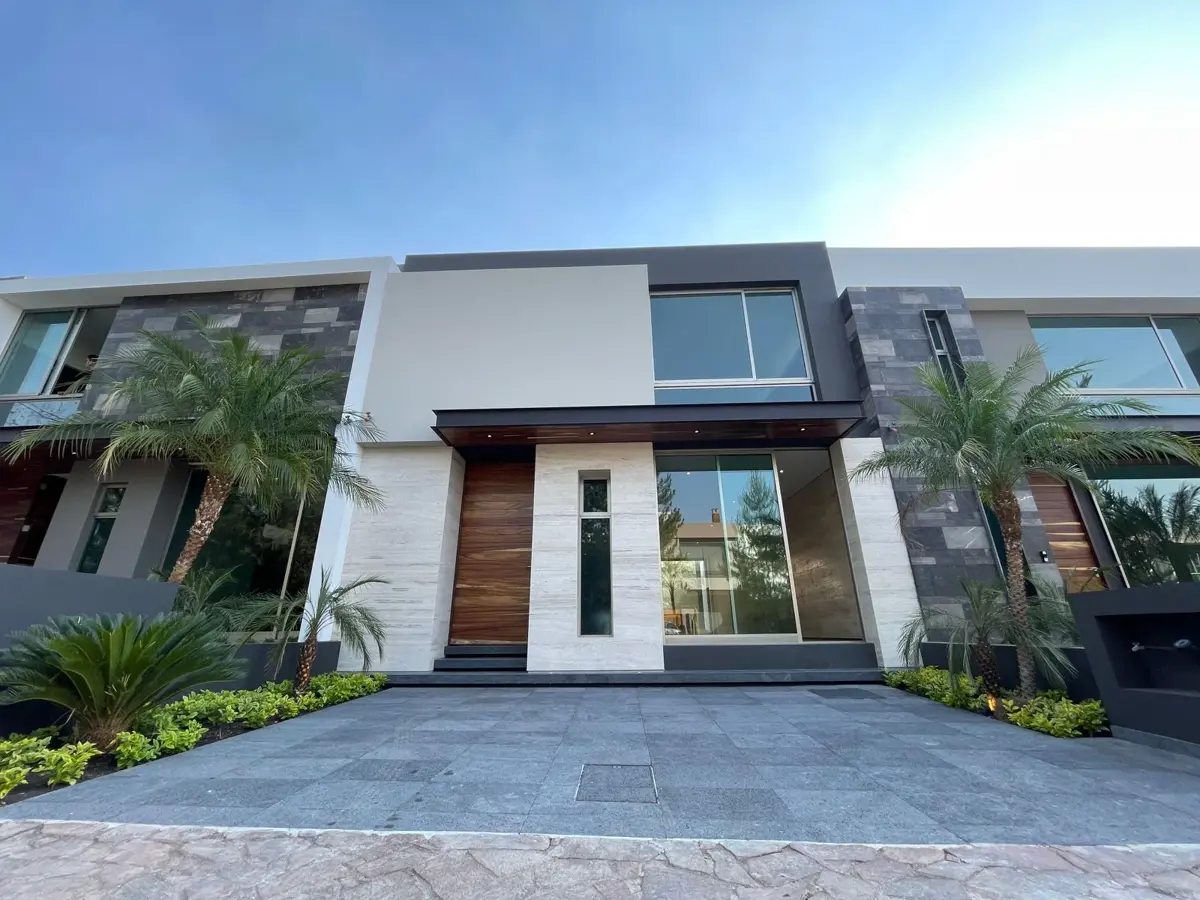 Casa en venta en Santa Maria de Guido, Morelia — foto 1 de 27