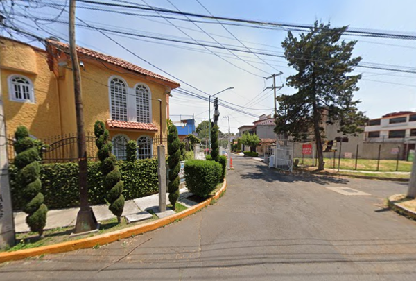 Casa en venta en Lomas Estrella, Iztapalapa — foto 2 de 9