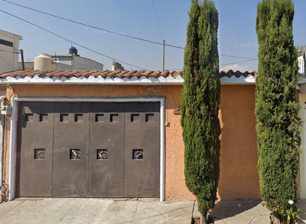 Casa en venta en Villa de las Flores 1a Sección (Unidad Coacalco), Coacalco de Berriozábal — foto 3 de 7