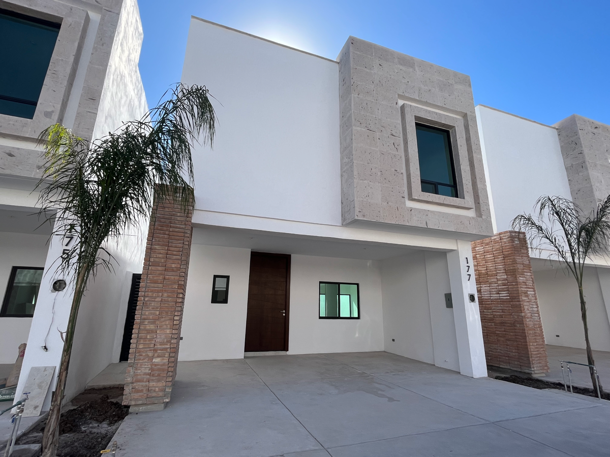 Casa en Venta en La Rioja Residencial, Torreón, Coahuila de Zaragoza Casa en Venta en La Rioja Residencial, Torreón, Coahuila de Zaragoza