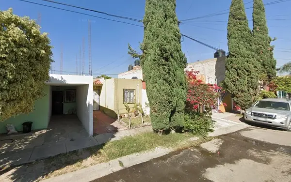 Casa en venta en Hacienda Santa Fe, Tlajomulco de Zúñiga — foto 2 de 7