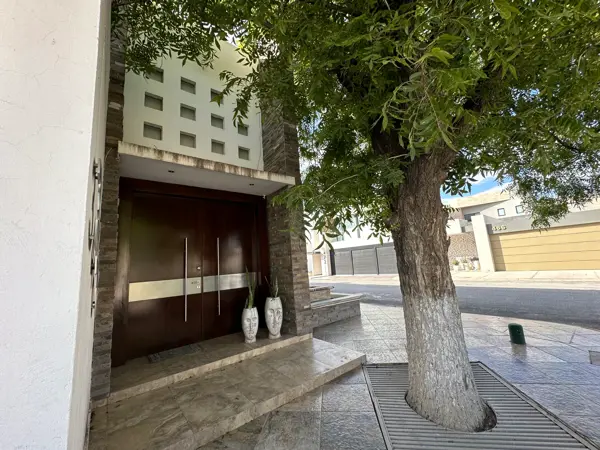 Casa en venta en Real del Nogalar, Torreón — foto 2 de 33