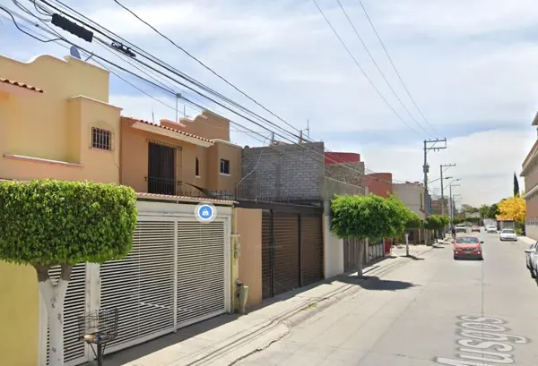 Casa en venta en Arboledas de Ibarrilla, León — foto 2 de 7