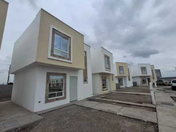 Casa en venta en Loma Real, Torreón — foto 2 de 14