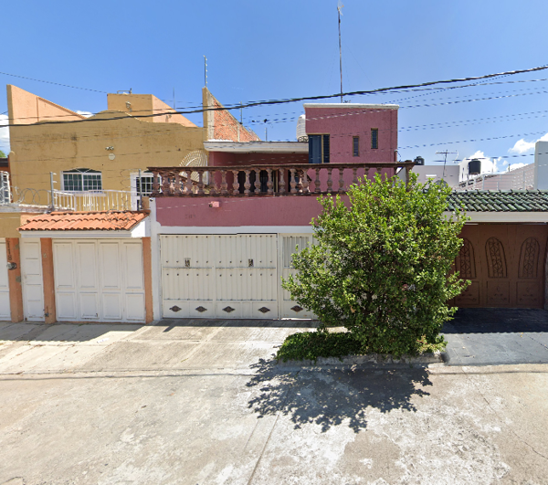 Casa en venta en Jardines del Country, Guadalajara — foto 2 de 14