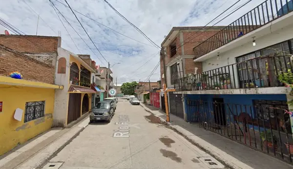 Casa en venta en La Luz, León — foto 3 de 13