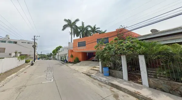 Casa en venta en Lomas de Rosales, Tampico — foto 3 de 13