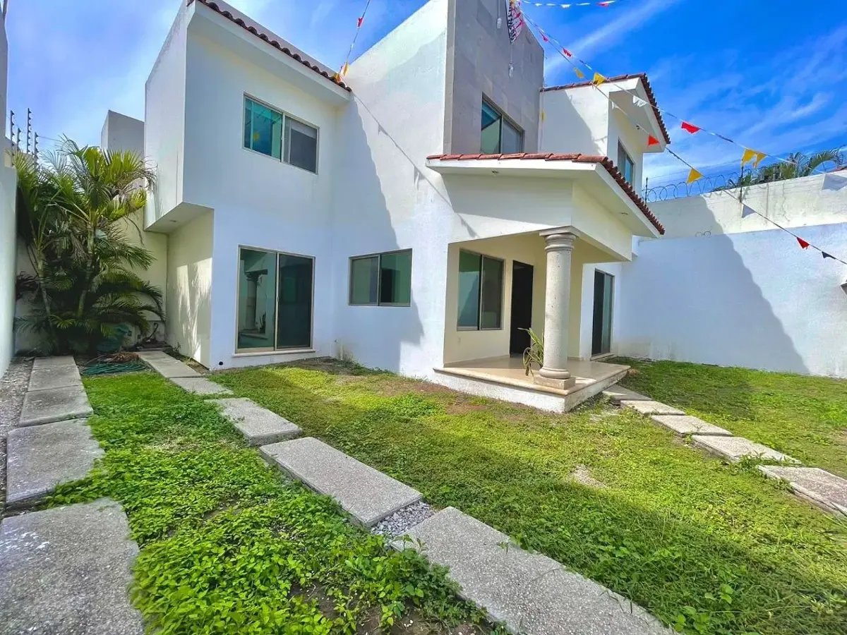Casa en venta en Burgos, Temixco — foto 1 de 17