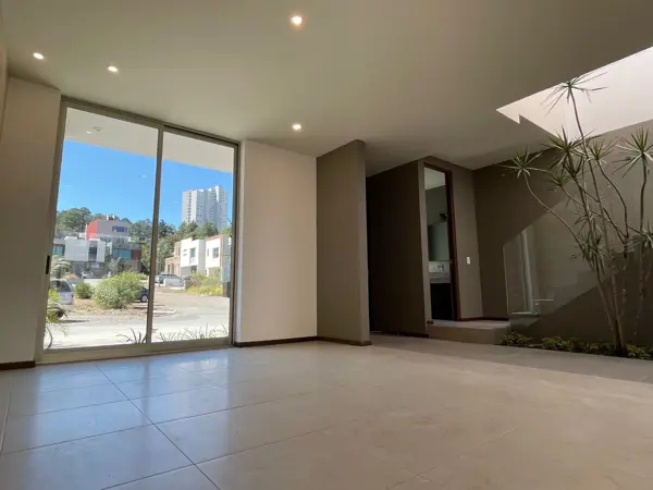 Casa en venta en Montaña Monarca I, Morelia — foto 3 de 26