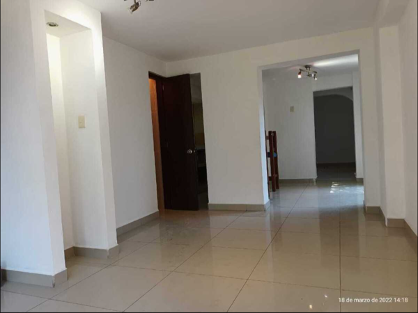 Casa en venta en Villa de las Flores 1a Sección (Unidad Coacalco), Coacalco de Berriozábal — foto 3 de 14