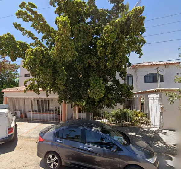 Casa en venta en Bella Vista, La Paz — foto 2 de 40