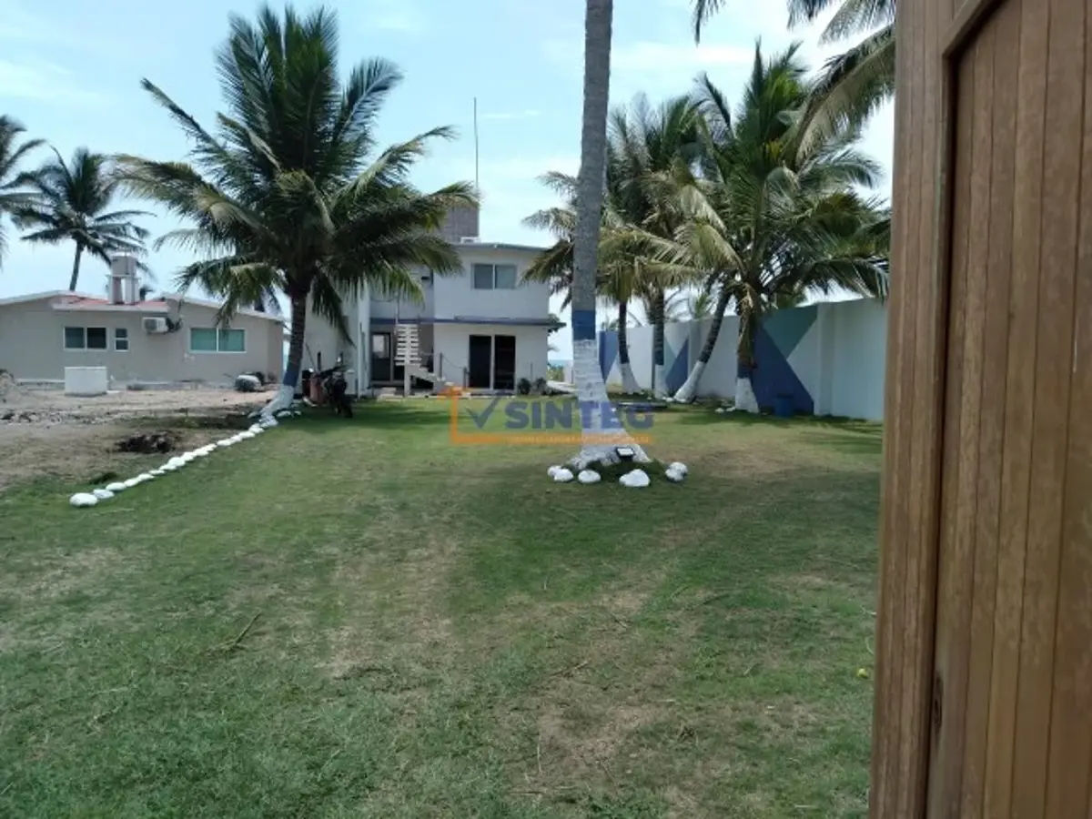 Casa en venta en Ricardo Flores Magón, Tecolutla — foto 1 de 17