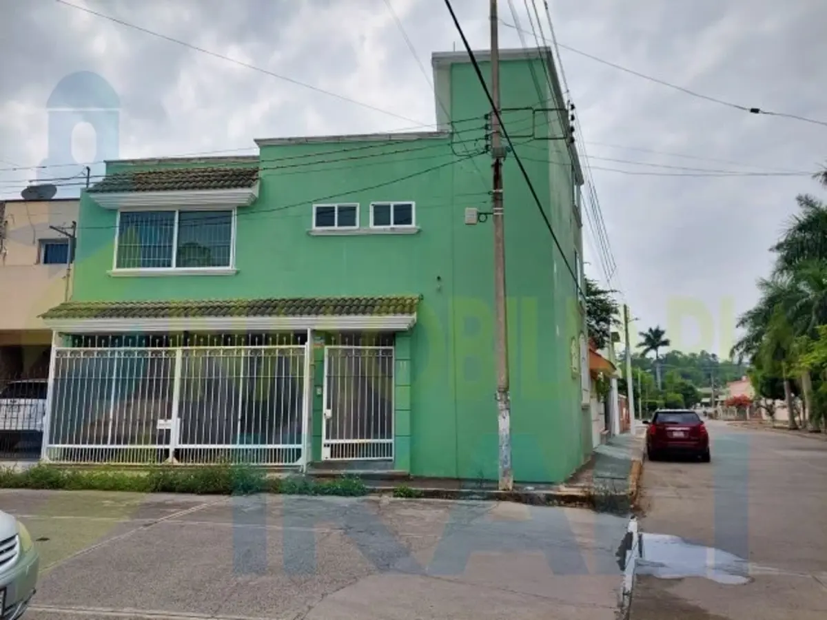 Casa en renta en Petrolera, Poza Rica de Hidalgo — foto 1 de 13